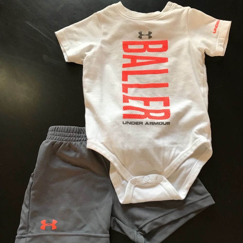 UA Infant outfit